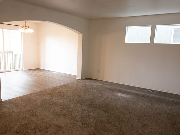 3rd image of 17704 72nd Ave E