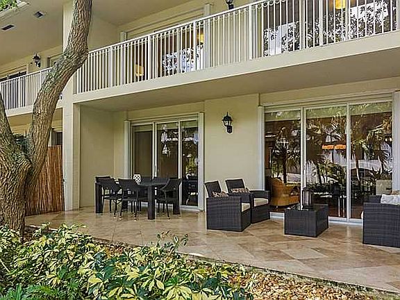2nd image of 3023 NE Quayside Ln #12