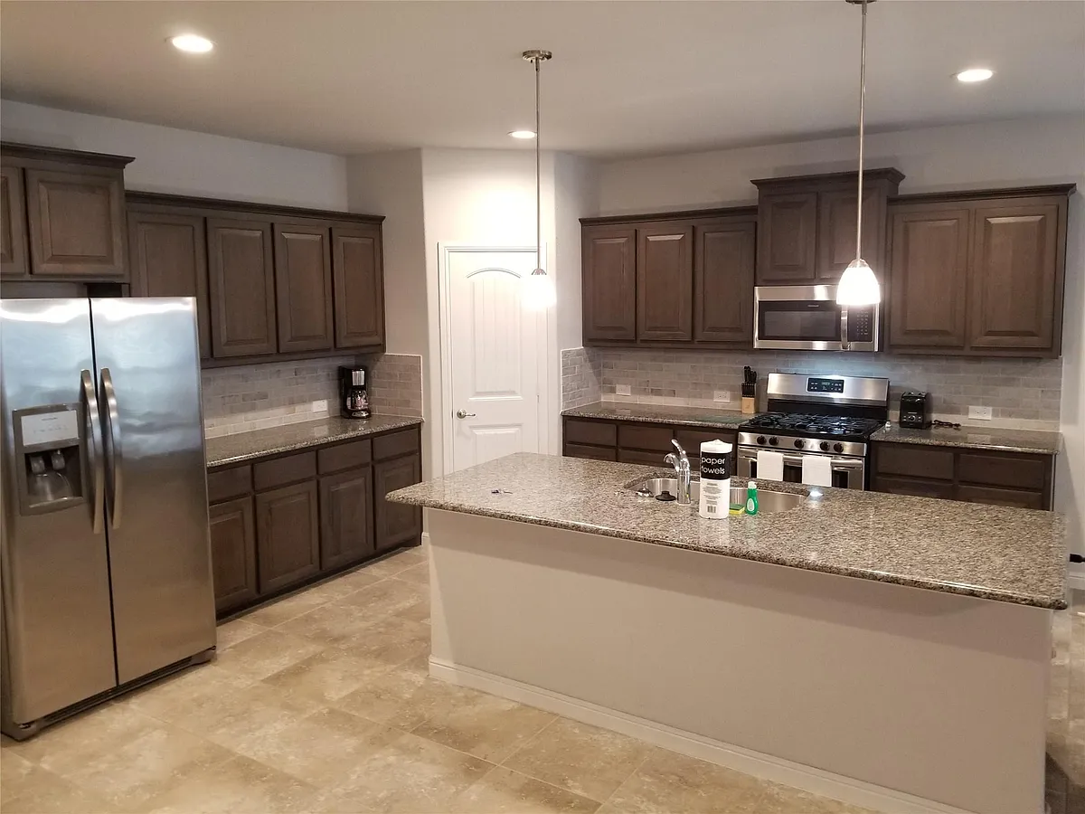 Building Photo - 9925 Wynndel Trl
