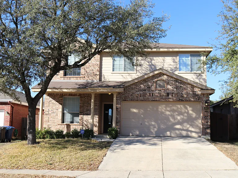 13607 Riverbank Pass — Photo 1