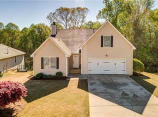 102 Legend Creek Dr, Canton, GA 30114