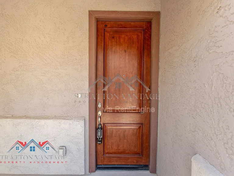 4352 E Carla Vista Dr — Photo 5