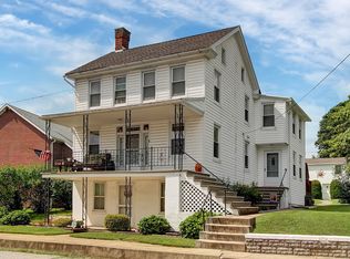 4 Water St, Windsor, PA 17366