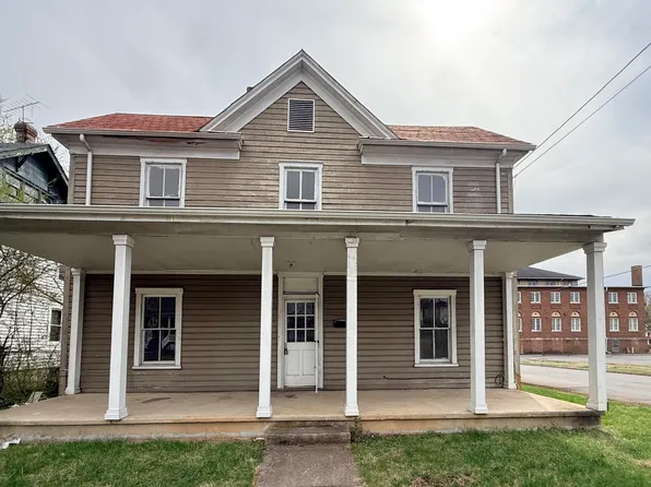 1230 Orange Ave NW, Roanoke, VA 24017