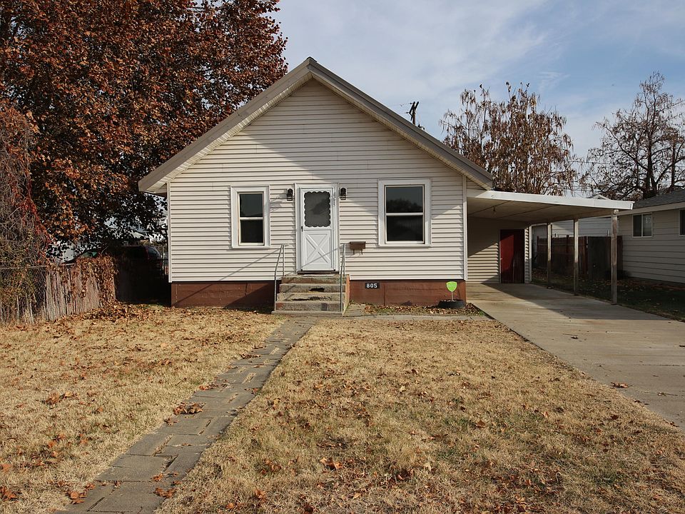 1st image of 805 S Ahtanum Ave