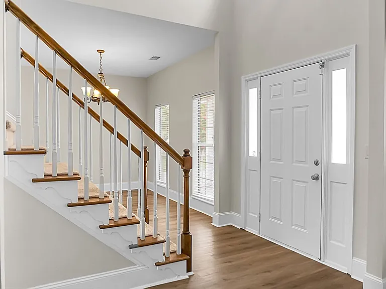 3274 Middleburry Ln — Photo 9