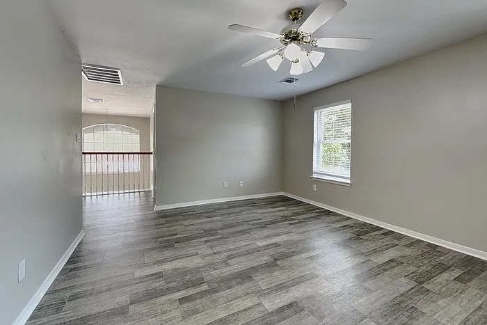 15535 Downford Dr — Photo 18