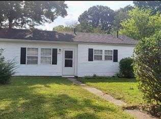 1443 Salton Dr, Chesapeake, VA 23325