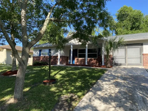 3156 N Brackenfern Point, Beverly Hills, FL 34465