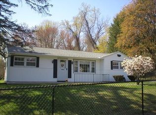 21 Patrick St, Springfield, MA 01118