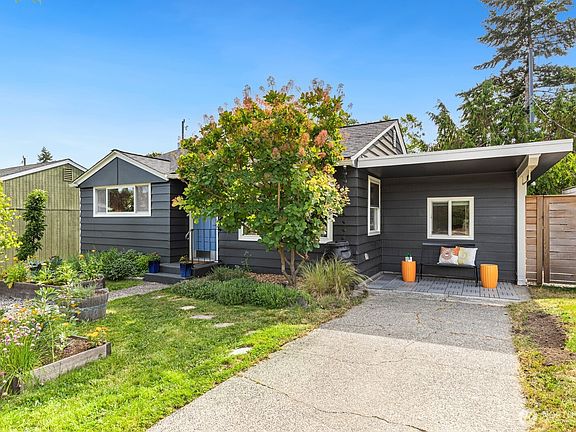 2nd image of 9348 32nd Avenue SW