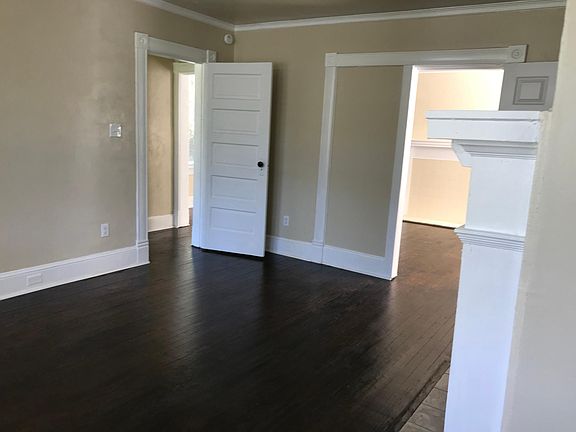5th image of 237 Broad St Floor 1