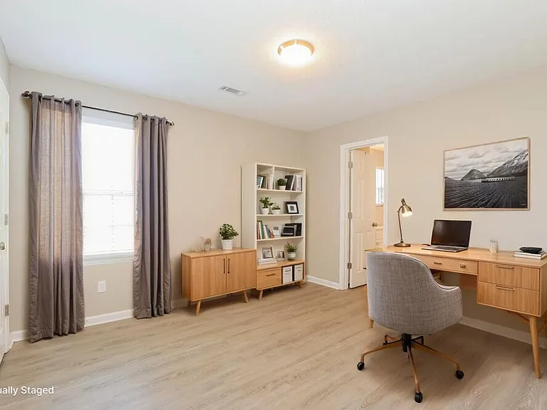 1052 Navaho Trl — Photo 12