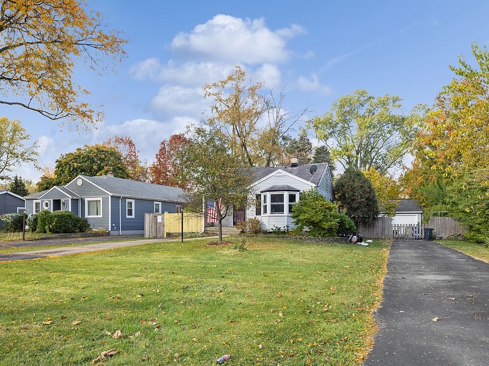 1st image of 4716 River Dr