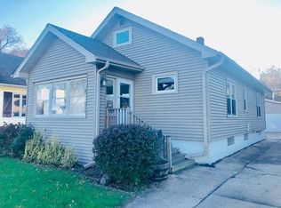 7640 10th Ave, Kenosha, WI 53143