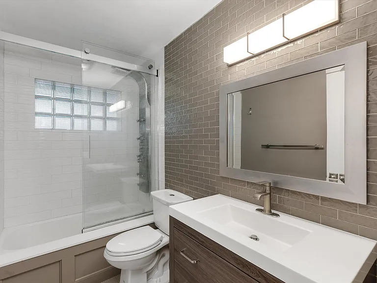 4047 Ledgestone Dr — Photo 12