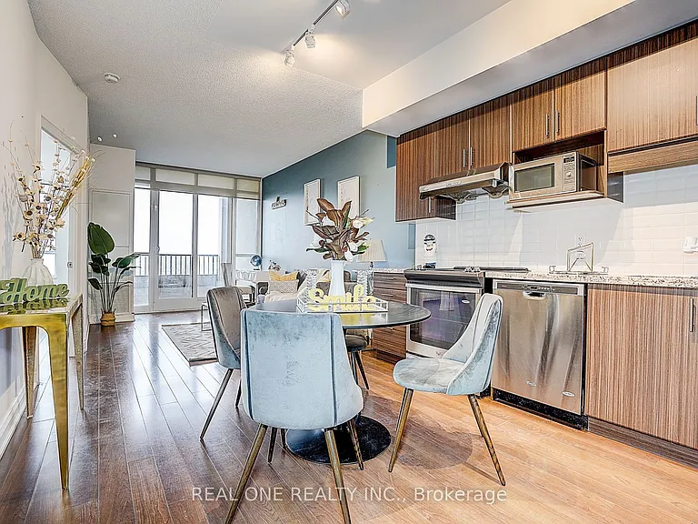 89 S Town Centre Blvd #606 — Photo 8
