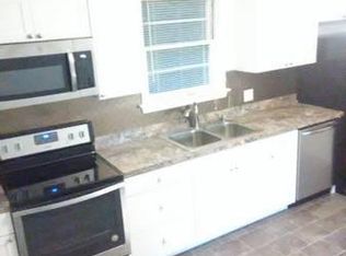 15 Crest Ave #B, Lancaster, PA 17602
