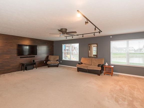4th image of 4603 Angelica Dr