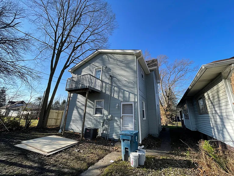 4015 Rookwood Ave — Photo 32