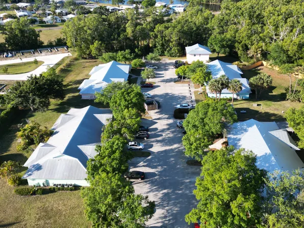 4730 SE Summerland Pl APT 8, Stuart, FL 34997