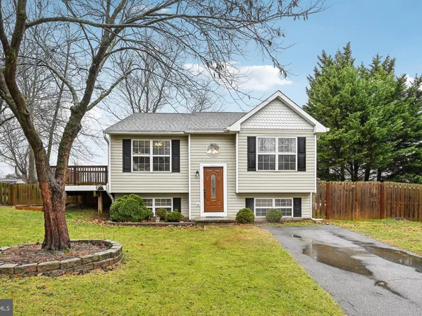 1174 Jo Apter Pl, New Windsor, MD 21776