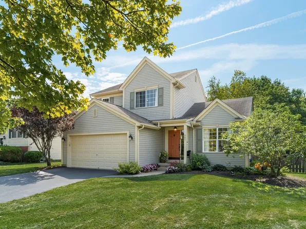 207 Bellebrooke Ct, Pataskala, OH 43062