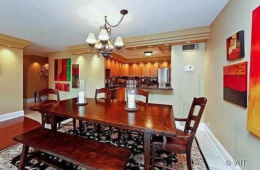 4th image of 110 E Delaware Pl APT 1404