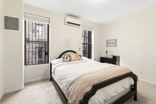 Rented by Cooper & Cooper Real Estate | media 12