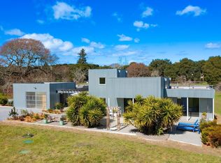 1055 Bloomfield Rd, Sebastopol, CA 95472