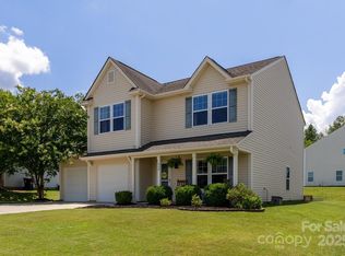 864 Pointe Andrews Dr, Concord, NC 28025