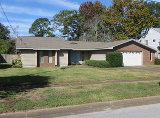 2959 Woodcrest Dr, Panama City, FL 32405