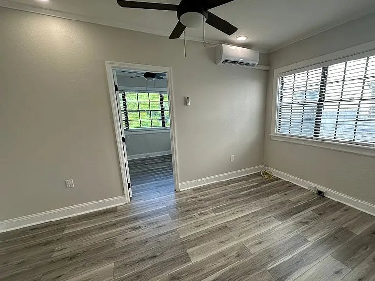 517 Columbia Dr — Photo 45