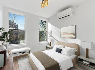 376 Montgomery St APT 2B, Brooklyn, NY 11225