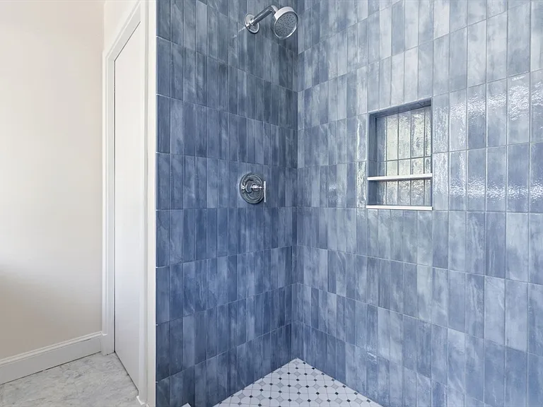180 Eliot St — Photo 23