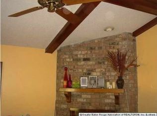 1335 Bullrush Dr, Baton Rouge, LA 70810