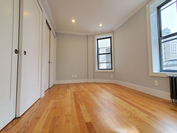 4th image of 1685 1st Ave APT 20