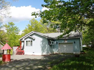 120 Meckesville Rd, Albrightsville, PA 18210