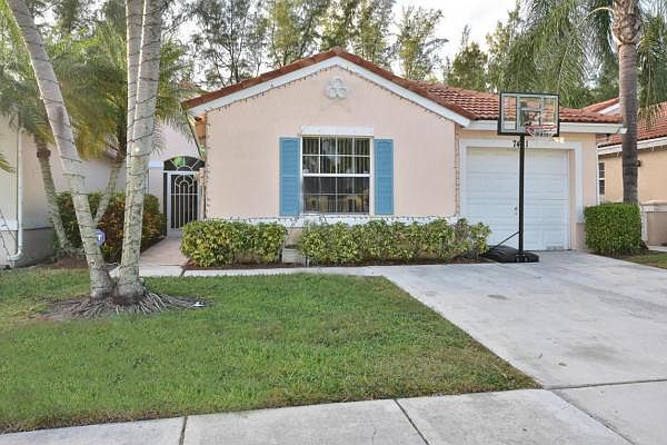 Home For Sale In Misty Cay