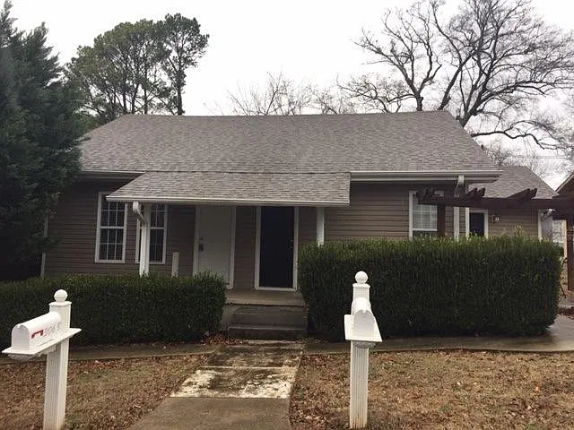 306 W Limestone Street — Photo 1