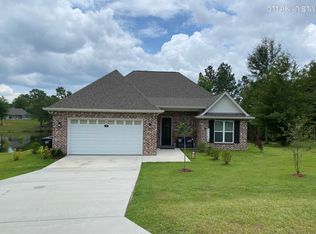 12 Forrest View Dr, Carriere, MS 39426