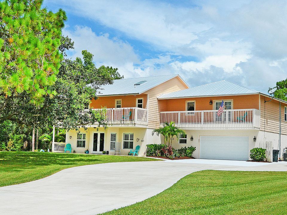 Home For Sale In Jupiter Farms