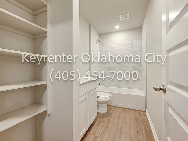 2809 Tracys Mnr — Photo 29