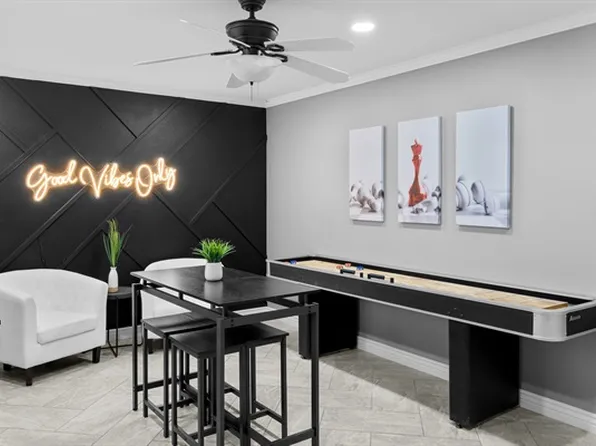 1332 E Broadmor Dr, Tempe, AZ 85282