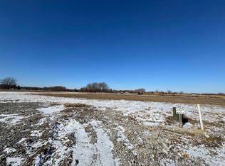 28 Blue Bird Pie Rd, Mitchell, IN 47446