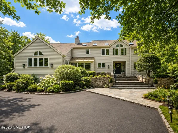 2 Choctaw Ln, Greenwich, CT 06831