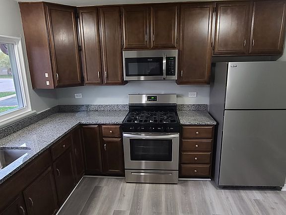 2nd image of 8128 W Norwood Dr
