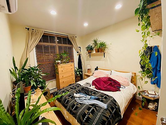 3rd image of 31-15 41st St #1R
