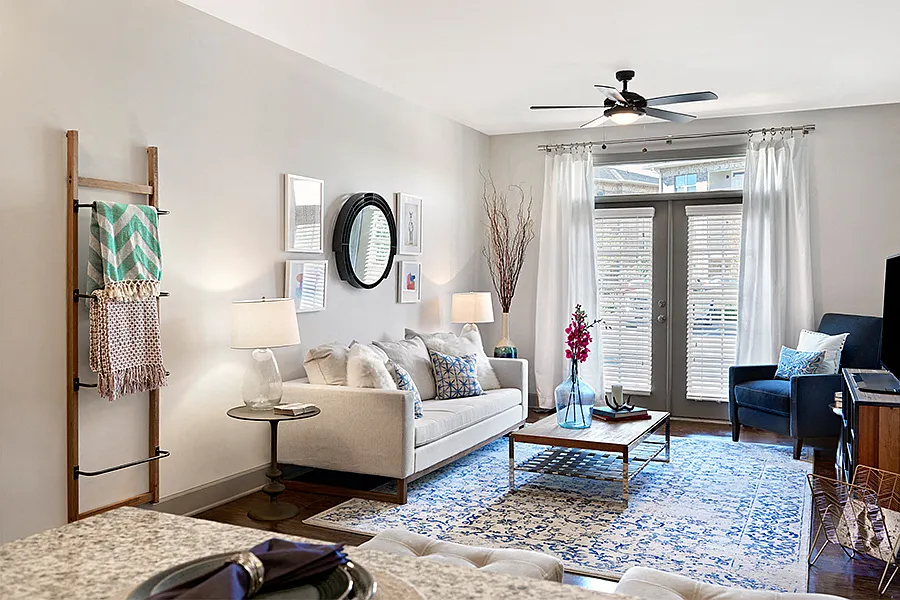 A non-smoking community with 1, 1 + den, 2 and 3 bedroom apartments