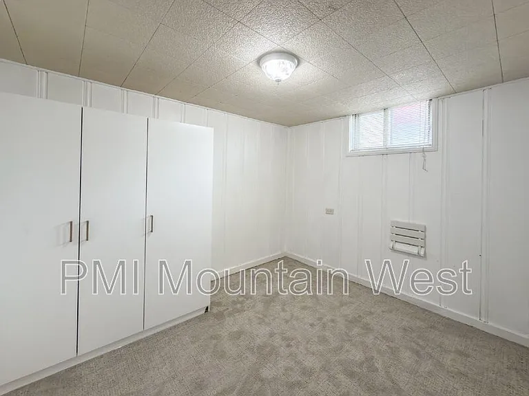 282 E 650 N — Photo 8